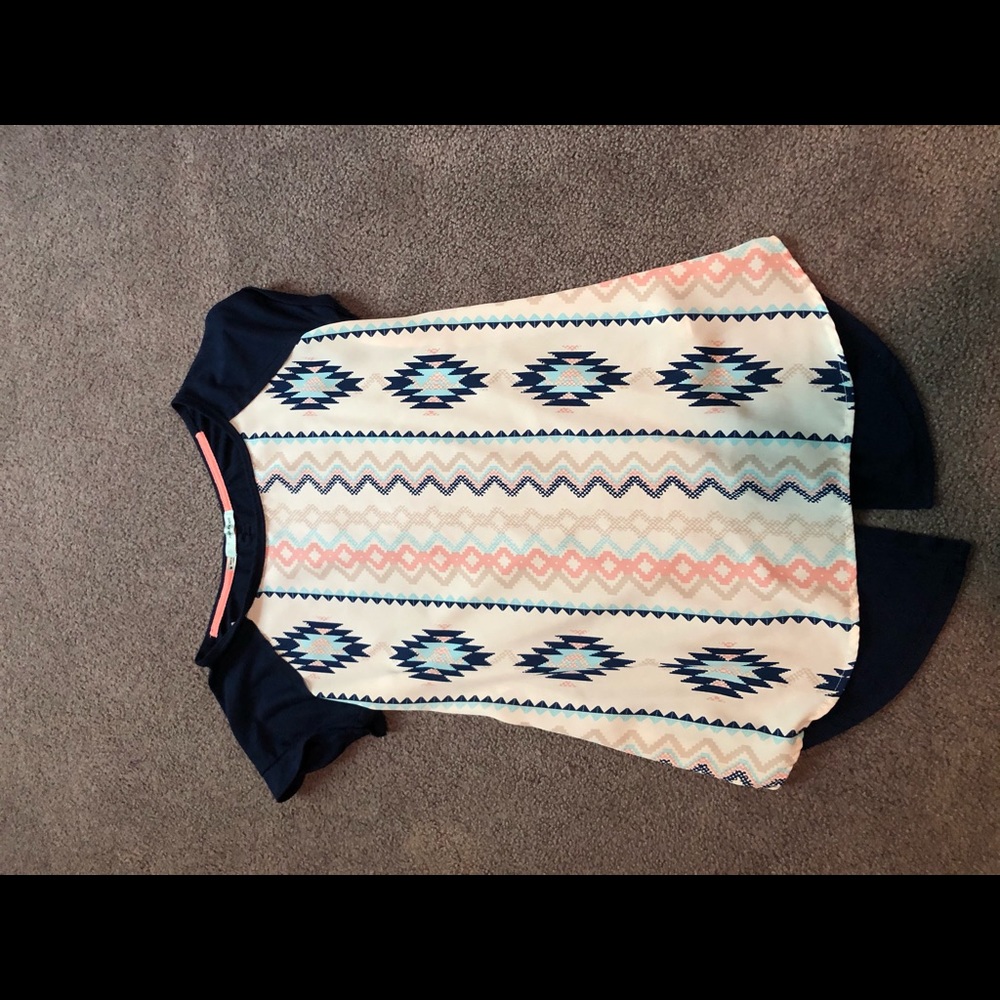 Women’s patterned blouse